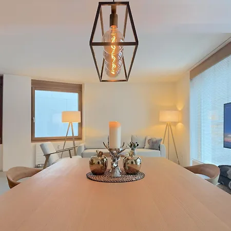 Downtown Luxury With View *